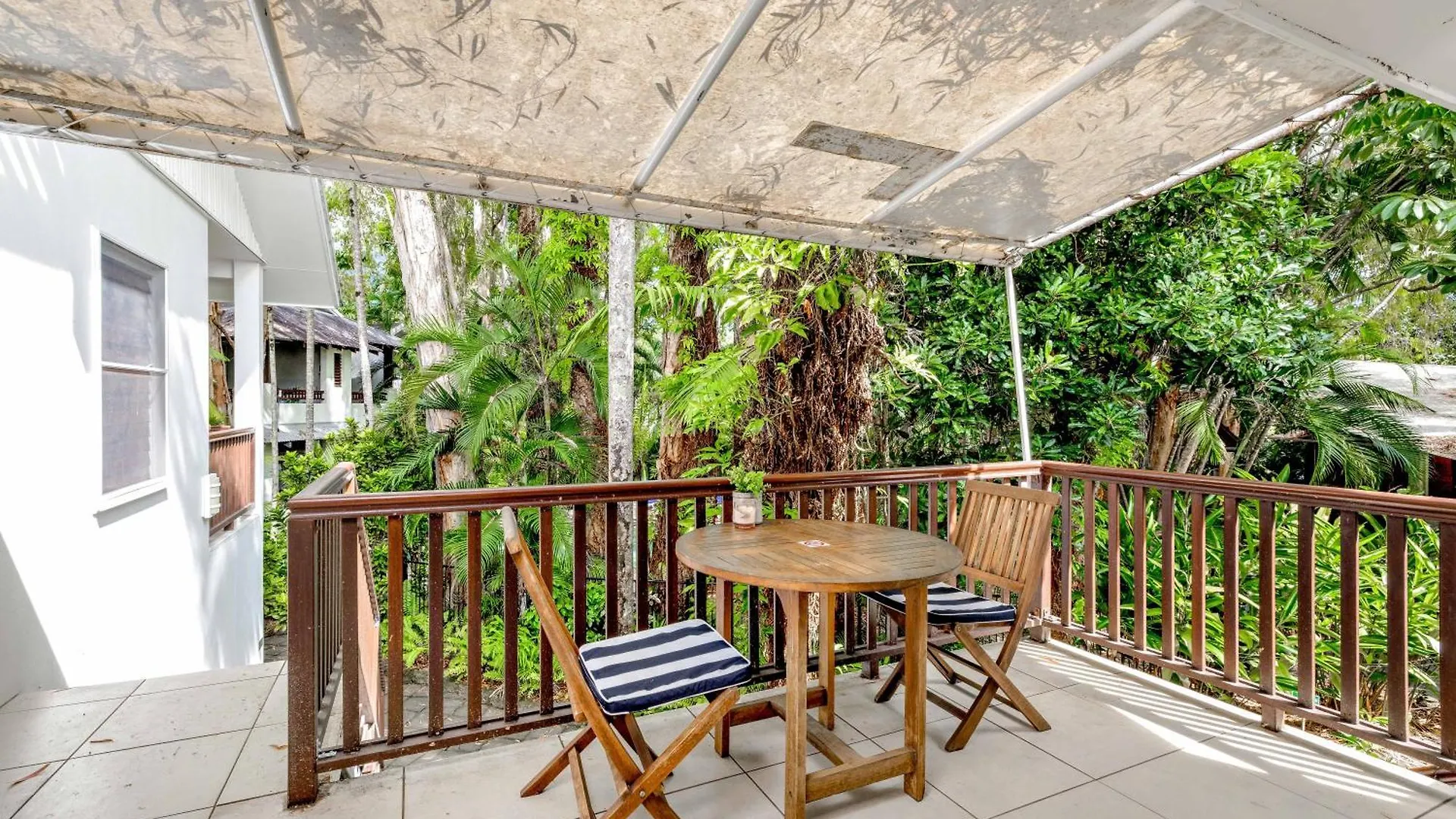Palm Cove Beach Retreat - 1St Floor شقة بالم كوف